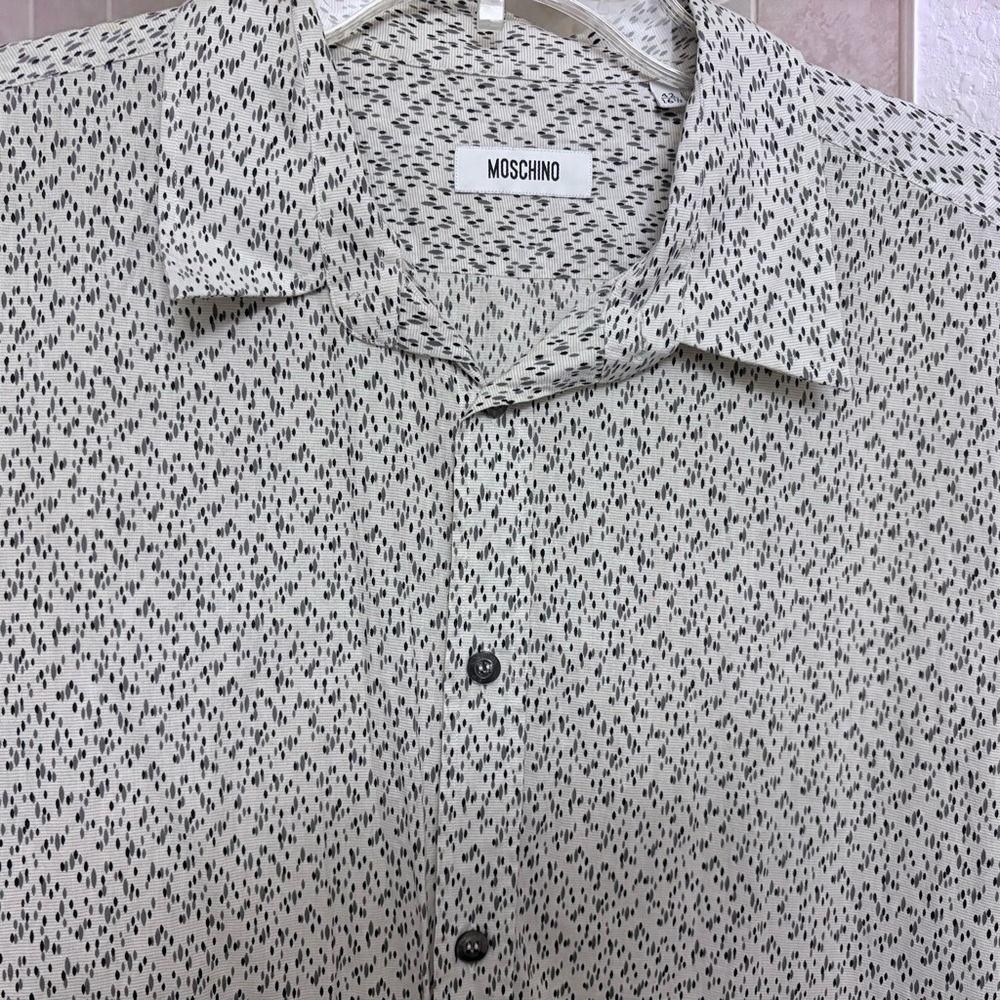 Vintage MOSCHINO long sleeved shirt, Size Large